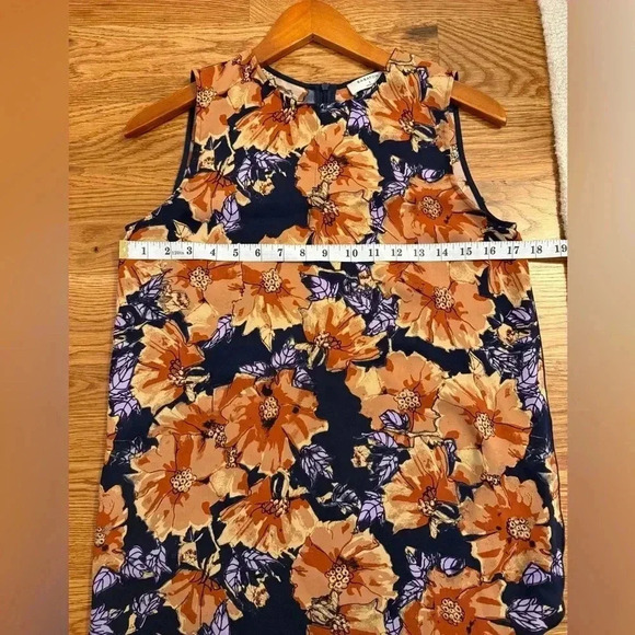 Aritzia Babaton Floral Long Tank Top size Small - Picture 9 of 10